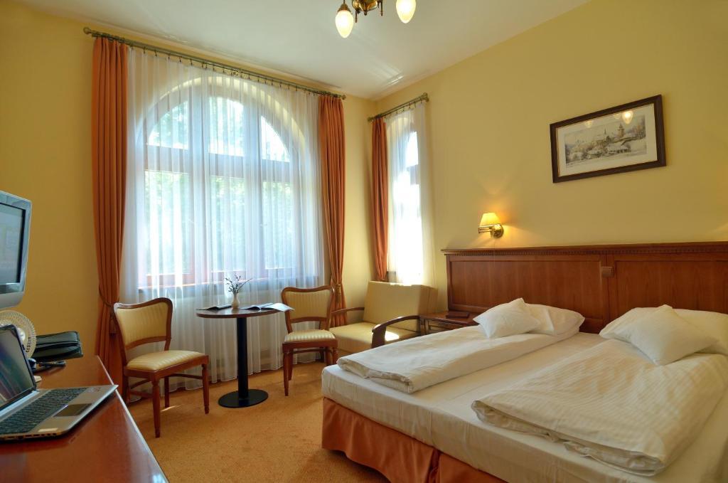 كرينيتسا زدروي Hotel Stefania الغرفة الصورة